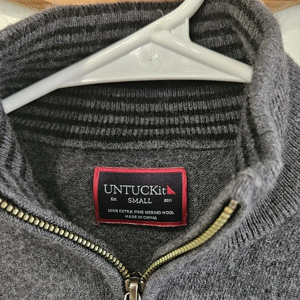 Untuckit Sweater S Gray Lightweight Extra Fine Merino 1/4 Zip Preppy Pullover
